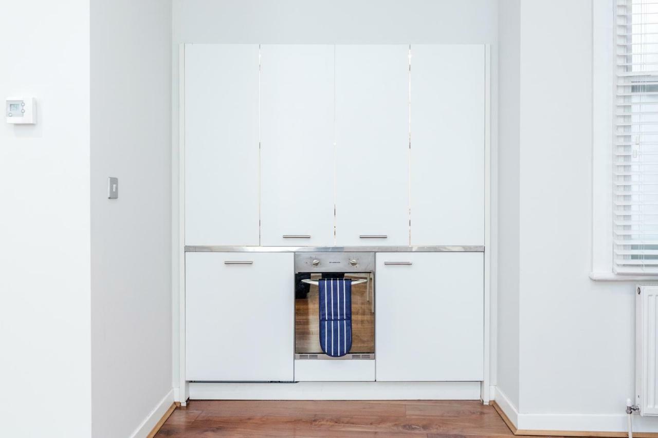 Roomspace Serviced Apartments - Sterling House London Eksteriør bilde